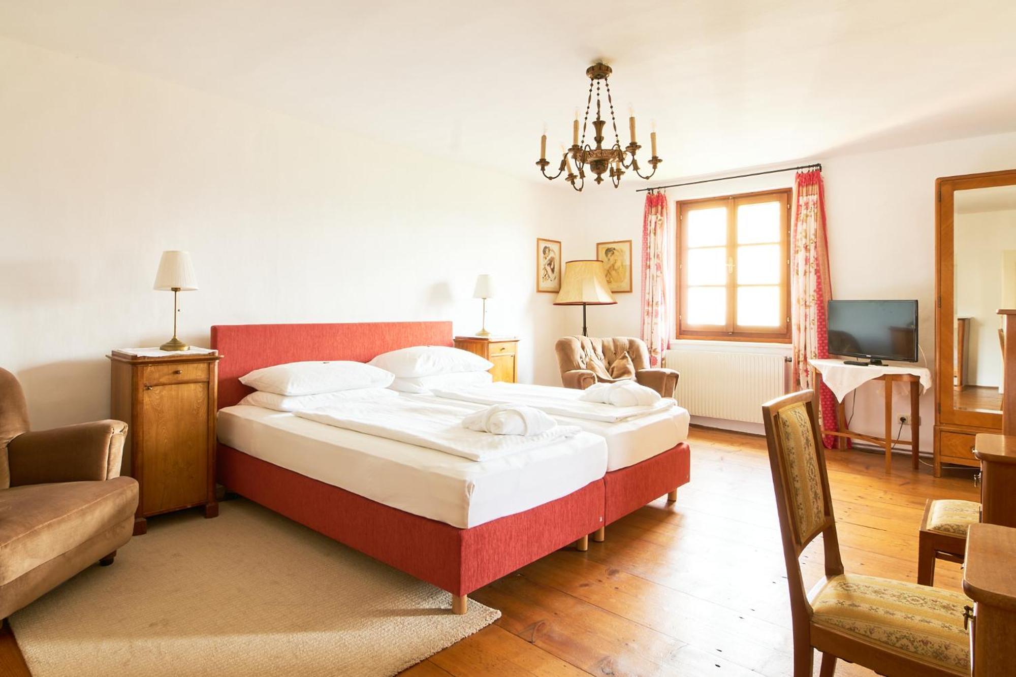 Hotel Landsitz Pichlschloss Neumarkt in Steiermark Екстериор снимка