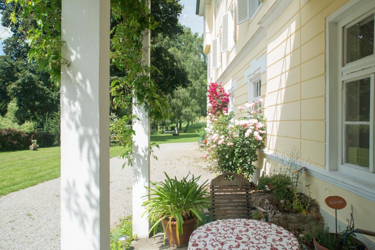 Hotel Landsitz Pichlschloss Neumarkt in Steiermark Екстериор снимка